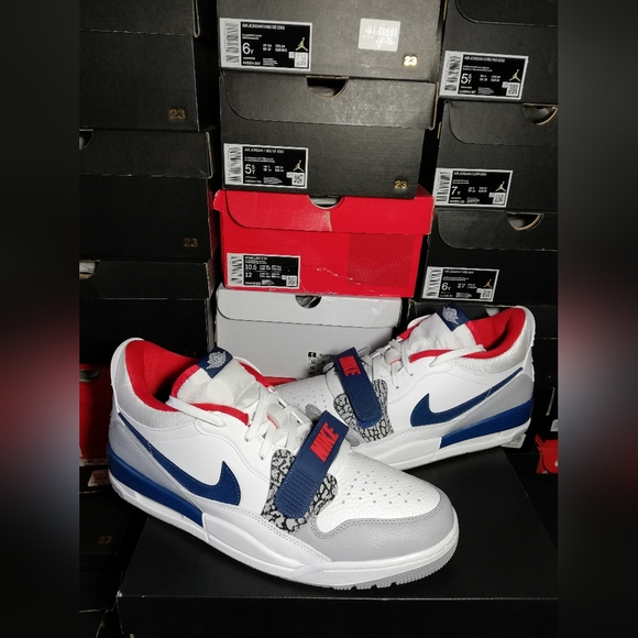 AIR JORDAN LEGACY 312 WHITE/FRENCH BLUE MEN'S US SIZE S13 BRAND NEW IN BOX - Picture 1 of 10
